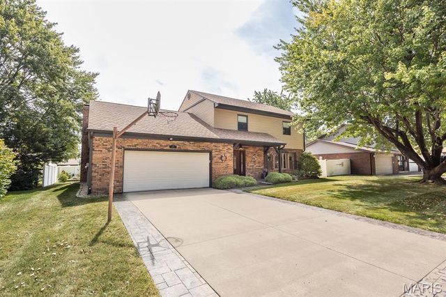 328 Veach Drive, Fairview Heights, IL 62208