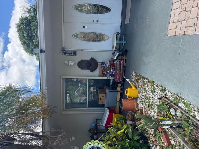 6280 SW 4th Street, Margate, FL 33068
