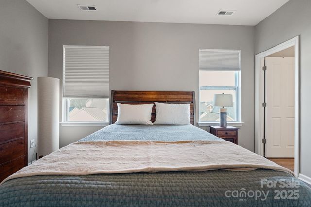 115 E Decatur Avenue, Mooresville, NC 28117