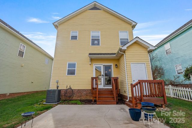 115 E Decatur Avenue, Mooresville, NC 28117