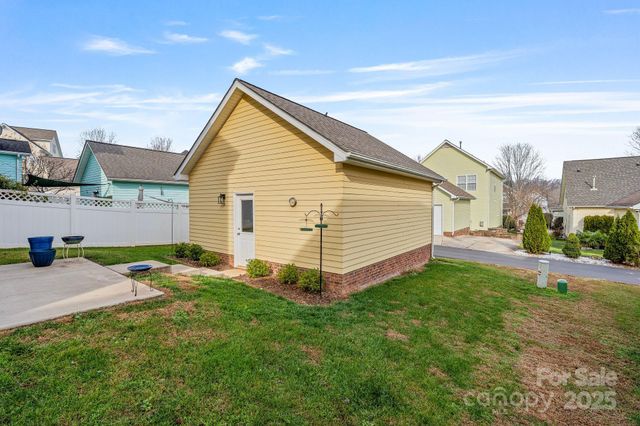 115 E Decatur Avenue, Mooresville, NC 28117