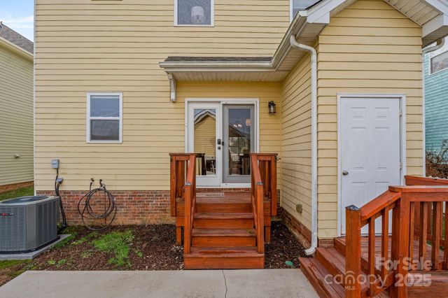 115 E Decatur Avenue, Mooresville, NC 28117