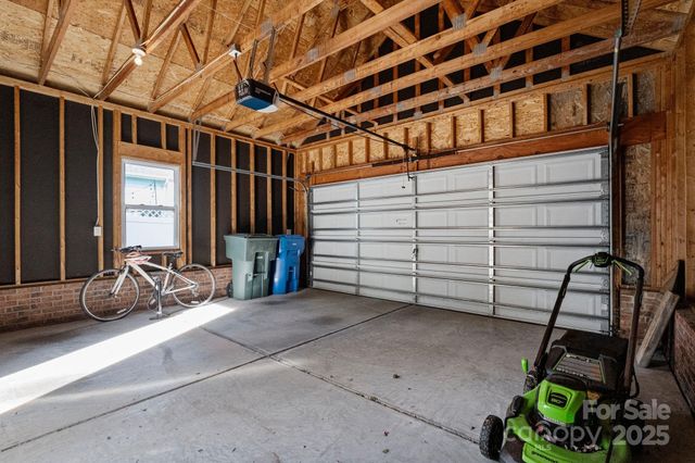 115 E Decatur Avenue, Mooresville, NC 28117