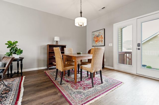 115 E Decatur Avenue, Mooresville, NC 28117