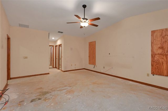 4757 W Casper Lane, Beverly Hills, FL 34465