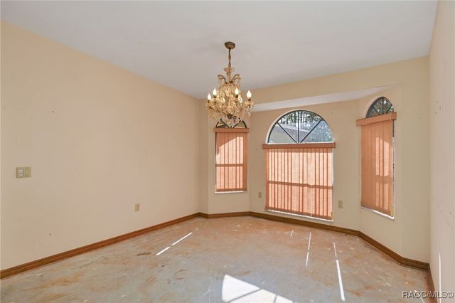 4757 W Casper Lane, Beverly Hills, FL 34465