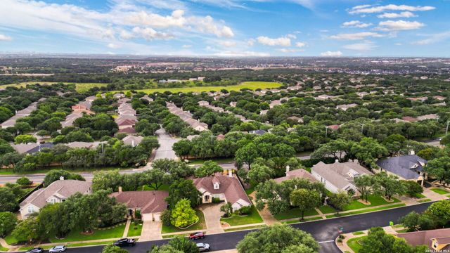 314 Las Tablas, Helotes, TX 78023