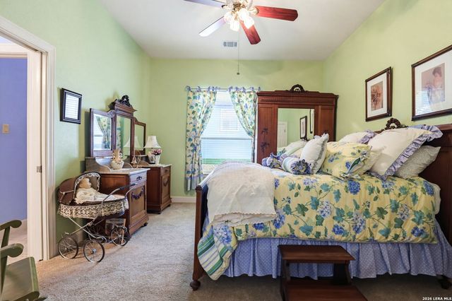 314 Las Tablas, Helotes, TX 78023