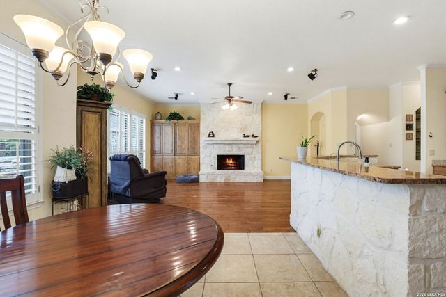 314 Las Tablas, Helotes, TX 78023