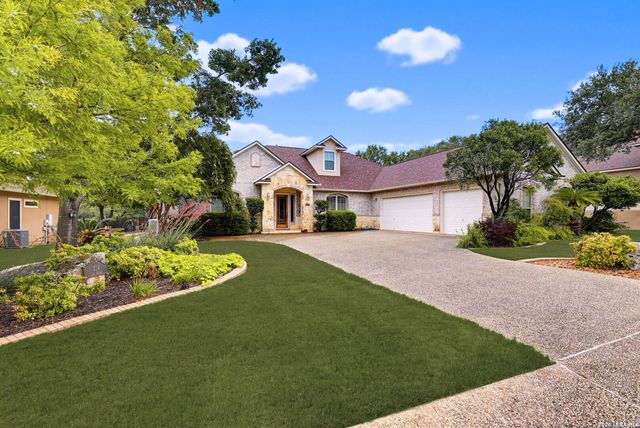 314 Las Tablas, Helotes, TX 78023