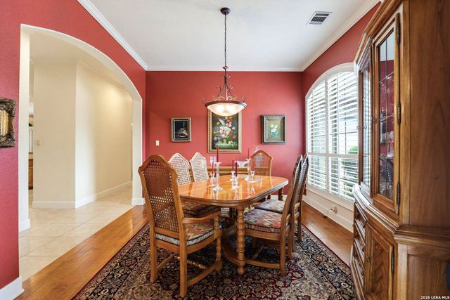 314 Las Tablas, Helotes, TX 78023
