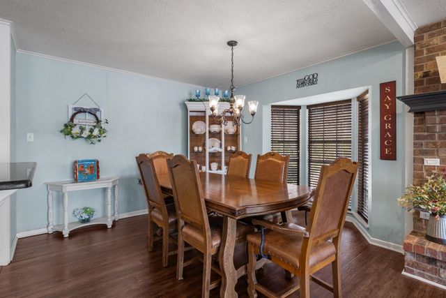 2120 W Lake, Gladewater, TX 75647