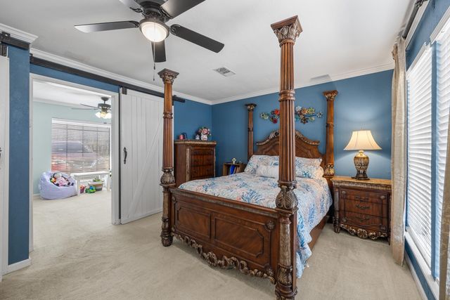 2120 W Lake, Gladewater, TX 75647