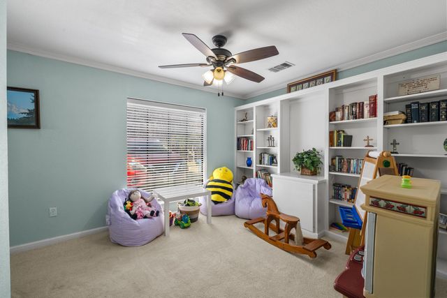 2120 W Lake, Gladewater, TX 75647