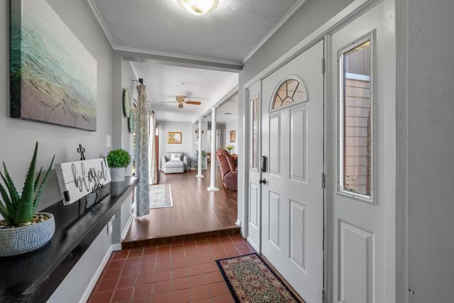 2120 W Lake, Gladewater, TX 75647