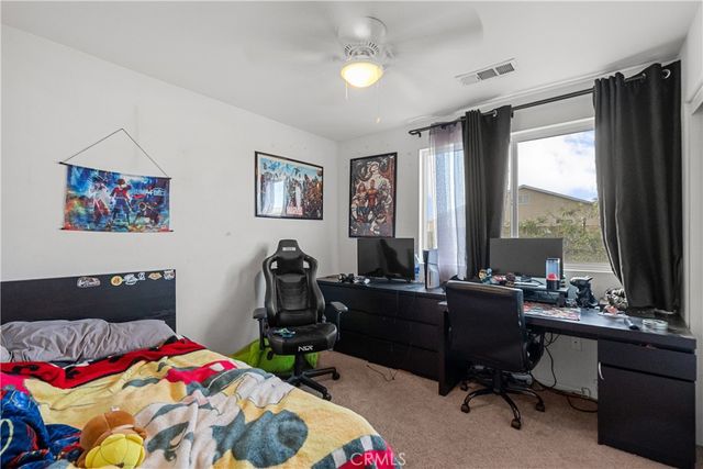 26142 Gravett Place, Saugus, CA 91350