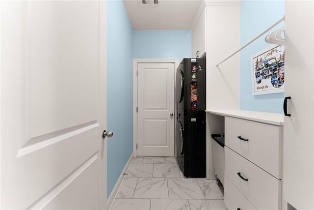 84 Martha Ann Avenue, Winder, GA 30680