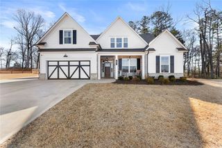 84 Martha Ann Avenue, Winder, GA 30680
