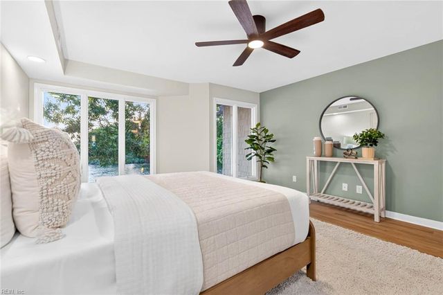 100 Pinewood Rd Apt 329, Virginia Beach, VA 23451