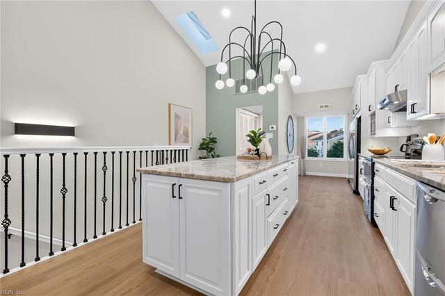 100 Pinewood Rd Apt 329, Virginia Beach, VA 23451