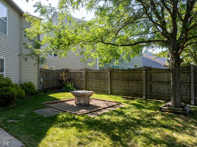 15403 Harmon Place, Noblesville, IN 46060