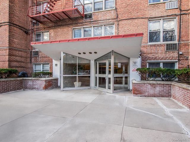 6535 Broadway 2E, Bronx, NY 10471