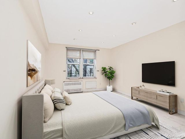 6535 Broadway 2E, Bronx, NY 10471