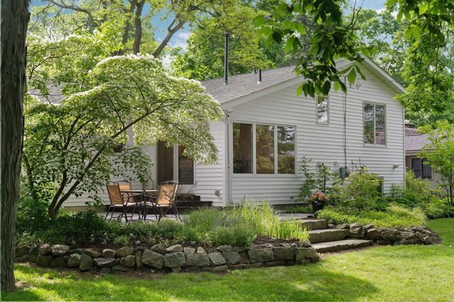 643 Hickory Lane, Saline, MI 48176