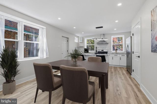 937 E GORGAS LN, Philadelphia, PA 19150