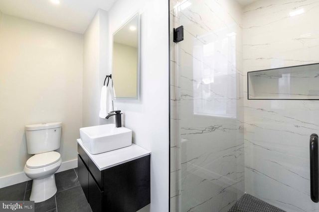 937 E GORGAS LN, Philadelphia, PA 19150