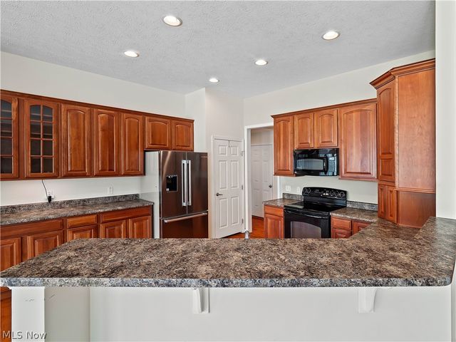 39183 Woodland Trail, Avon, OH 44011