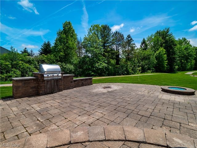 39183 Woodland Trail, Avon, OH 44011