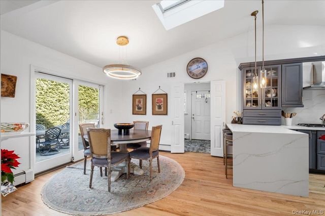 10 Burling Avenue, White Plains, NY 10605