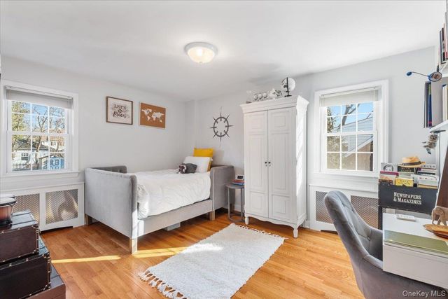 10 Burling Avenue, White Plains, NY 10605