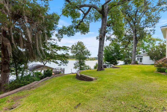 132 Mossland Drive, Perry, GA 31069