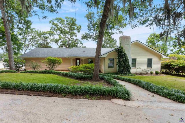 132 Mossland Drive, Perry, GA 31069