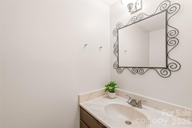 11007 Park Road, Charlotte, NC 28226