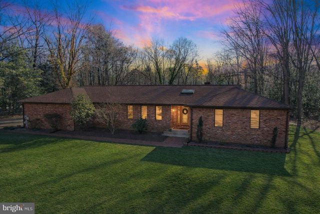 4640 DULEY DR, White Plains, MD 20695