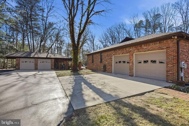 4640 DULEY DR, White Plains, MD 20695