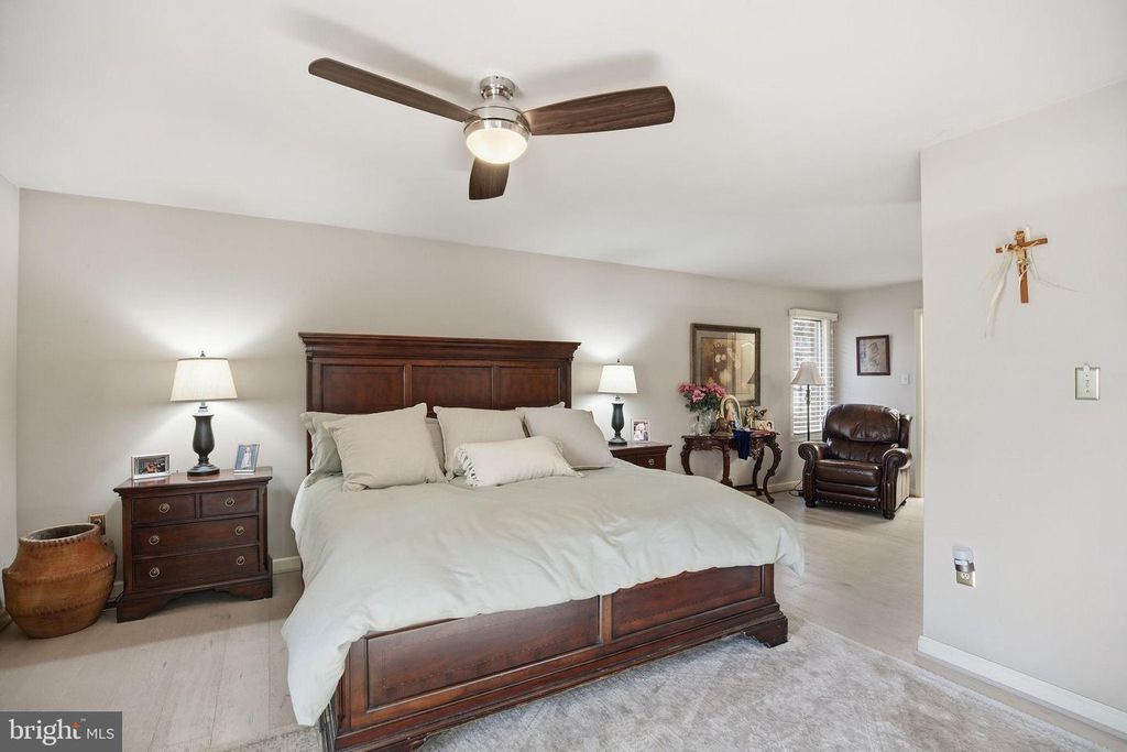 Image 22 of property listing at 4640 DULEY DR, White Plains, MD 20695