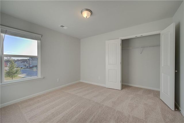 207 St Annes Place, Covington, GA 30016