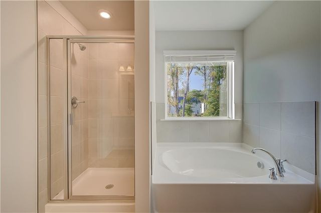 207 St Annes Place, Covington, GA 30016