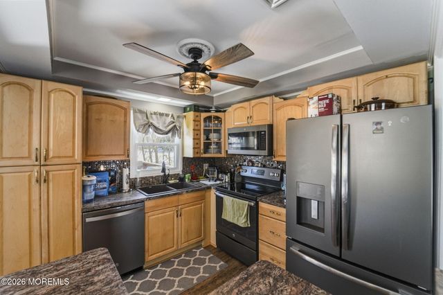 8 Malsbury Lane, Cream Ridge, NJ 08514