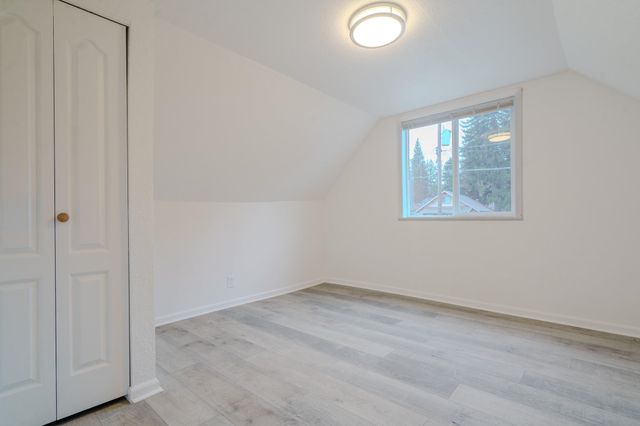 1106 E 13th Ave, Spokane, WA 99202