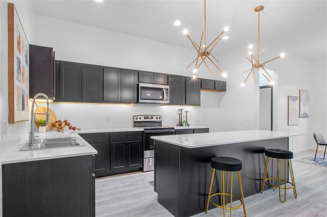 4206 N Shadybrook Drive, Midwest City, OK 73110