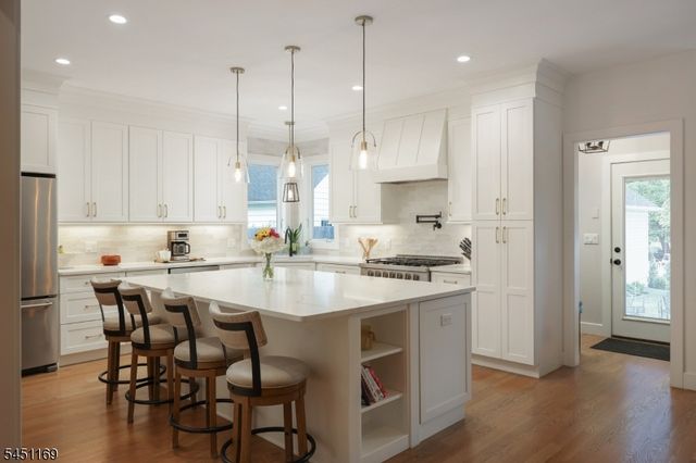 402 N Euclid Avenue, Westfield Town, NJ 07090