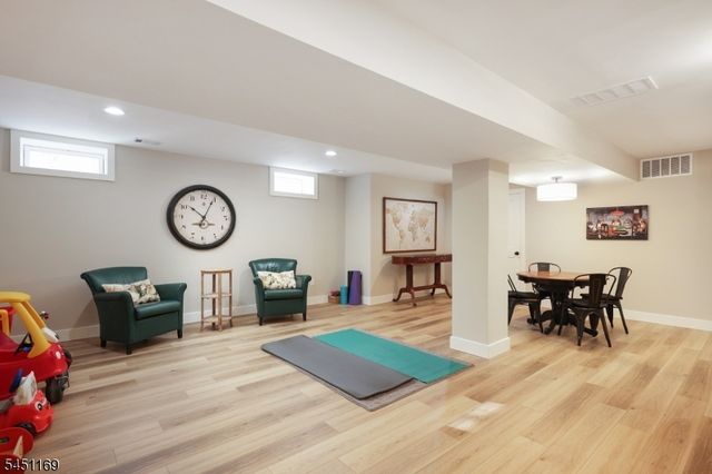 402 N Euclid Avenue, Westfield Town, NJ 07090