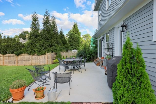 402 N Euclid Avenue, Westfield Town, NJ 07090