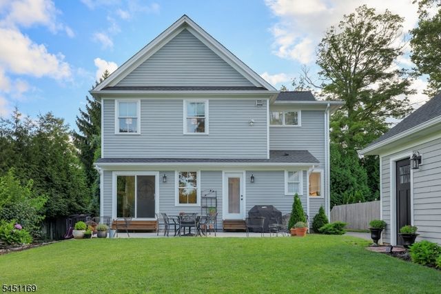 402 N Euclid Avenue, Westfield Town, NJ 07090