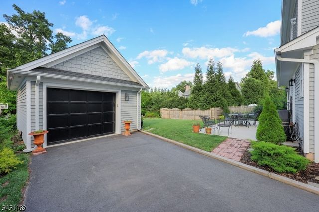402 N Euclid Avenue, Westfield Town, NJ 07090